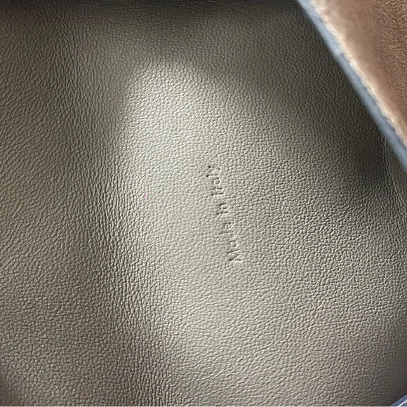 Céline All Soft Pouch - Picture 6 of 8